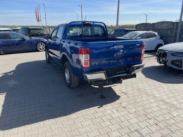 Ford Ranger V Pojedyncza kabina Facelifting 2019 2.0 EcoBlue 170KM 2022 Ford Ranger XLT 4x4 Klimatronik Hak Diesel, zdjęcie 4