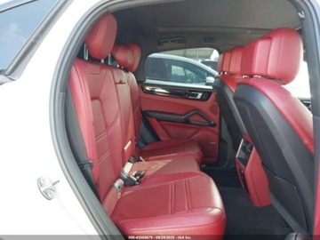 Porsche Cayenne III 2020 Porsche Cayenne Coupe S 2020 2.9l 2.9 Benzyna 434KM, zdjęcie 12