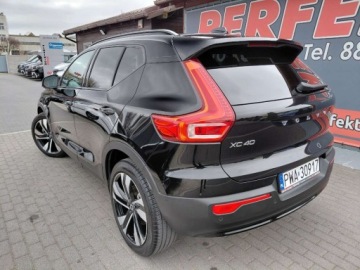 Volvo XC40 Crossover Facelifting 2.0 B5 250KM 2023 Volvo XC 40 Full Opcja Panorama Kamera 360 4x4 Full LED Harman Kardon 2.0, zdjęcie 4