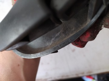 РУЧКА ПЕРЕДНЯЯ ПРАВАЯ FORD TRANSIT MK 7 VII VC15-V22600-A