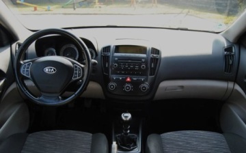 Kia Ceed I SW 1.4 109KM 2009 Kia Ceed GWARANCJA, 1.4 Benzyna, ISOFIX, Niski przebieg, Swietnie utrzyman, zdjęcie 8