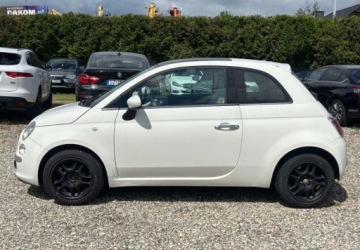 Fiat 500 II Hatchback 3d 1.3 TD 75KM 2008 Fiat 500 2008 r. 1.2 Diesel 75KM, zdjęcie 2