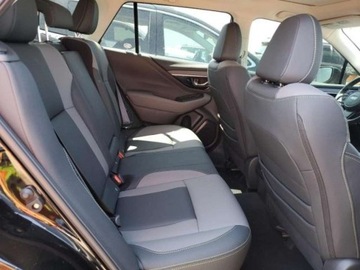 Subaru 2024 Subaru Outback 2024, 2.5L, 4x4, ONYX EDITION, po gradobiciu 2.5 Benzyna, zdjęcie 8