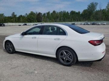 Mercedes Klasa E W214 2023 Mercedes-Benz Klasa E 350 4Matic 2023 2.0l 2.0 Benzyna 255KM, zdjęcie 1