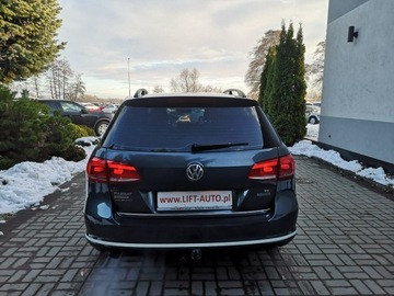 Volkswagen Passat B7 Variant 1.6 TDI CR DPF BlueMotion 105KM 2011 Volkswagen Passat 1,6 TDI 105 KM Klima Tempomat, zdjęcie 6