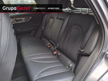 Omoda 5 1.6 T-GDI 147KM 2025 Omoda Omoda 5 czerwone akcenty dla wersji Premium i ubezpieczenie OC/AC za, zdjęcie 8