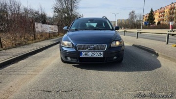 Volvo V50 2.0 TD 136KM 2006 Volvo V50 Volvo V50 2.0D Klima Grzane fotele Idealny na dojazdy 2.0, zdjęcie 2