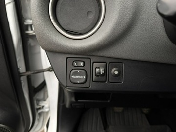 Toyota Yaris III Hatchback 5d Facelifting 1.33 Dual VVT-i 99KM 2015 Toyota Yaris 1.3 benz 99KM|Klima|Isofix|Salon PL, zdjęcie 22