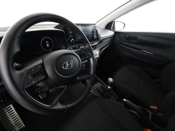 Hyundai Bayon SUV 1.2 MPI 84KM 2022 Hyundai Bayon XLine niski przebieg PDC kamera, zdjęcie 11
