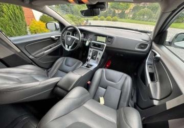 Volvo S60 II Sedan Facelifting 2.0 D2 DRIVE-E 120KM 2016 Volvo S60 2.0 Diesel 120KM, zdjęcie 28