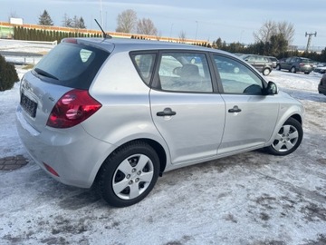 Kia Ceed I Hatchback 5d Facelifting 1.6 DOHC CVVT 126KM 2010 Kia Ceed 1.6 Isg 126KM Klima Piekny stan Sprawdz 1.6 Benzyna 126KM, zdjęcie 26
