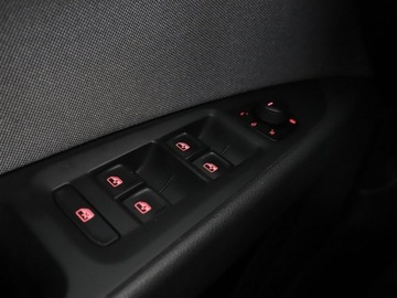 Seat Leon III ST Facelifting 1.6 TDI 115KM 2020 Seat Leon full LED klima auto navi kamera i, zdjęcie 32