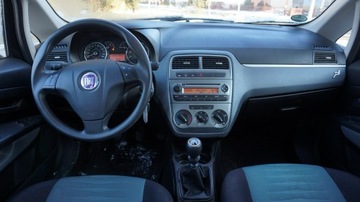 Fiat Punto Grande Punto Hatchback 5d 1.4 8v 77KM 2007 Fiat Punto zarejestrowany, ubezpieczony., zdjęcie 2