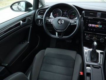 Volkswagen Golf VII Hatchback 5d Facelifting 1.4 TSI 150KM 2017 VW Golf 1.4 TSI, Salon Polska, Automat, Navi, zdjęcie 6