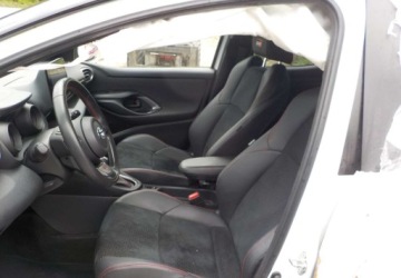 Toyota 2022 Toyota Yaris GR-Sport Okazja 1.5 Hybryda 116KM, zdjęcie 20