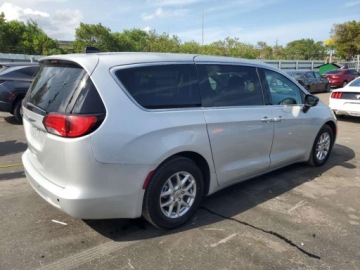 Chrysler Pacifica II 2024 Chrysler Pacifica Touring L 2024 3.6l 3.6 Benzyna 287KM, zdjęcie 3