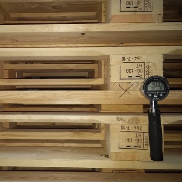 ЭЛЕКТРОННЫЙ ИЗМЕРИТЕЛЬ ВЛАЖНОСТИ ДРЕВЕСИНЫ ХИТ-3