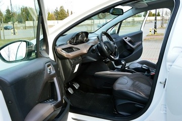 Peugeot 2008 I SUV 1.6 VTi 120KM 2013 Peugeot 2008 1,6 Benzyna 120Km Panorama Ledy, zdjęcie 19