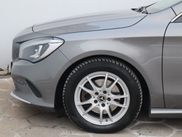 Mercedes CLA C117 Shooting Brake Facelifting 1.5 180 d 109KM 2018 Mercedes CLA 180 CDI, Automat, VAT 23%, Skóra, zdjęcie 12