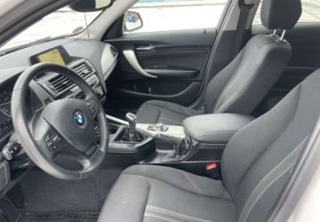 BMW Seria 1 F20-F21 2016 BMW Seria 1 BMW Seria 1 118i Edition Metropolitan 1.5 Benzyna 136KM, zdjęcie 16