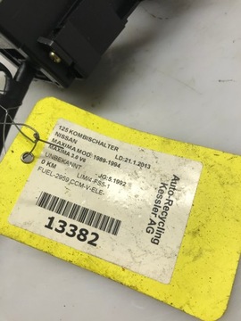 NISSAN MAXIMA PŘEPÍNAČ KOMBINOVANÝ MINCE EU