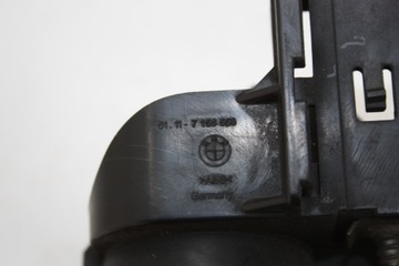 BMW E90 E92 E93 Кронштейн фонаря OE