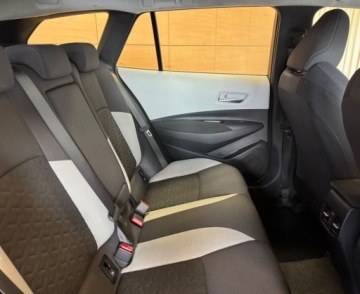 Toyota Corolla XII TS Kombi 1.2 Turbo D-4T 116KM 2021 Toyota Corolla Salon Polska Bezwypadkowy R Cars Warszawa 1.2 Benzyna 116KM, zdjęcie 14