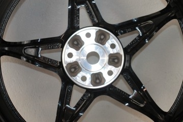 KAWASAKI NINJA H2 SX 18+ ЗАДНИЙ ОБОД