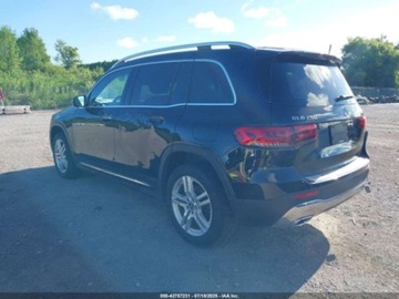 Mercedes GLB 2022 Mercedes-Benz GLB 250 4Matic 2022 2.0l 2.0 Benzyna 221KM, zdjęcie 3