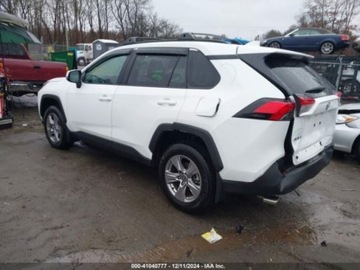 Toyota 2024 Toyota RAV4 2024r., XLE, od ubezpieczalni 2.5 Benzyna 203KM, zdjęcie 4