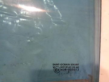 LANCIA PHEDRA SKLO (OKNO) DVEŘE LEVÝ ZADNÍ 03R