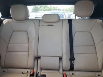 Porsche Cayenne III 2020 Porsche Cayenne 2020, 3.0L, 4x4, porysowany lakier 3.0 Benzyna 335KM, zdjęcie 8