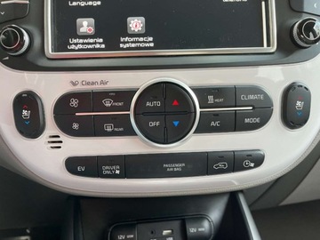 Kia Soul II 2017 Kia Soul zarejestrowany w PL zadbany mozliwa zamiana Elektryczny 110KM, zdjęcie 20