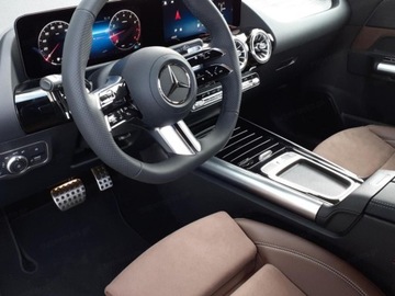 Mercedes GLA II Off-roader Facelifting 1.3 200 163KM 2025 MERCEDES-BENZ GLA 200 AMG Line Suv 1.3 (163KM) 2025, zdjęcie 9