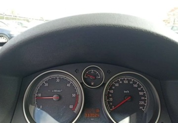 Opel Astra H Hatchback 5d 1.7 CDTI ECOTEC 100KM 2004 Opel Astra Opel Astra 1.7 CDTI Cosmo 1.7 Diesel 100KM, zdjęcie 12