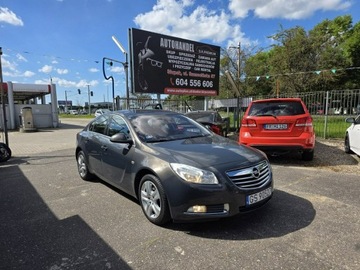 Opel Insignia I Hatchback Facelifting 1.8 Twinport ECOTEC 140KM 2013 Opel Insignia 1.8 Benzyna 140 KM, Nawigacja,