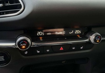 Mazda CX-30 2.0 Skyactiv-G 122KM 2019 Mazda CX-30 2.0 122KM 123.000kmMANUALbezwypadkowa GWARANCJA zarejestrowana, zdjęcie 29