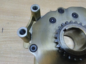 DODGE CHARGER 5.7B ČERPADLO OLEJE 53021622BG