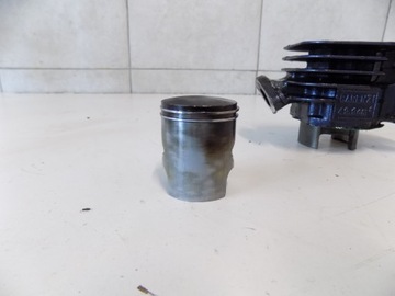 YAMAHA БУСТЕР 50 ЦИЛИНДРОВ + ПОРШЕНЬ CARENZI