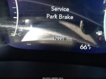 Chrysler Pacifica II 2021 Chrysler Pacifica Touring L 2021 3.6l 3.6 Benzyna 287KM, zdjęcie 11