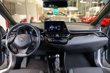 Toyota C-HR I Crossover Facelifting 1.8 Hybrid 122KM 2023 Toyota C-HR 1.8 Hybrid Style 1.8 Hybryda 122KM, zdjęcie 4