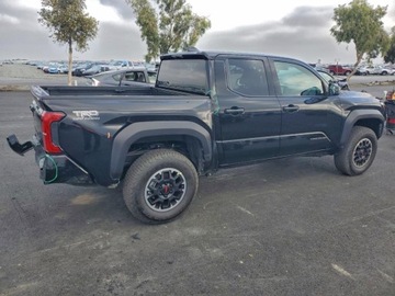 Toyota Tacoma II 2025 Toyota Tacoma Double Cab 2025 2.4 Benzyna 278KM, zdjęcie 3