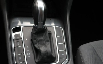 Volkswagen Golf Sportsvan Sportsvan Facelifting 1.6 TDI-CR DPF 115KM 2019 Volkswagen Golf Sportsvan Climatronic, Navigacja , Tempomat, Czujniki PT,, zdjęcie 15