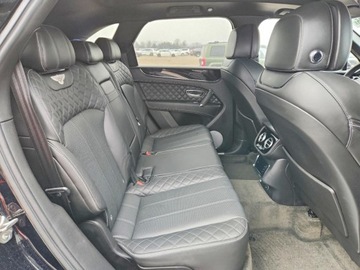 Bentley Bentayga 2018 Bentley Bentayga 2018 6.0 Benzyna 600KM, zdjęcie 11