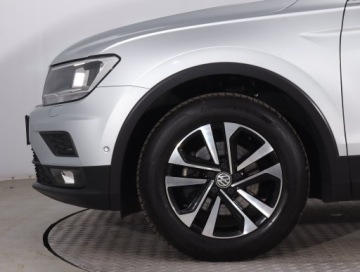 Volkswagen Tiguan II SUV 1.5 TSI EVO 130KM 2020 VW Tiguan 1.5 TSI, Serwis ASO, Navi, Klima, zdjęcie 14