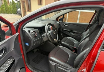 Renault Captur I Crossover 1.2 TCe EDC 120KM 2014 Renault Captur 1,2 120KM Helly Hansen Automat Kola latozima 1.2 Benzyna, zdjęcie 19