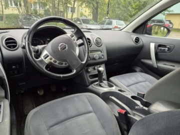Nissan Qashqai I Crossover 1.6 115KM 2010 Nissan Qashqai Nissan Qashqai 1,6 Benzyna Zadbane Zamiana 1.6 Benzyna 114KM, zdjęcie 9