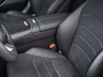 Mercedes Klasa E W214 Sedan 2.0 220d 197KM 2025 E Klasa 220 d 4-Matic AMG 2.0 (197KM) 2025, zdjęcie 4