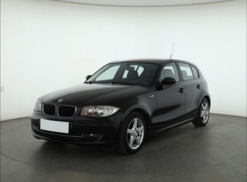 BMW Seria 1 E81/E87 Hatchback 5d E87 1.6 116i 122KM 2007 BMW 1 116i, Klima, Parktronic,ALU, zdjęcie 1