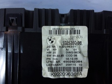 BMW X1 E84 2.0 PŘÍSTROJOVÁ DESKA BUDÍKY 9220963